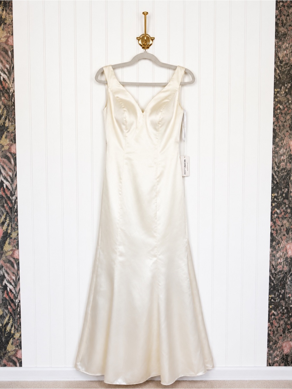 Avery Austin Style 80078 Fit-And-Flare Satin Bridesmaid Dress,Ivory, Size 10 NWT